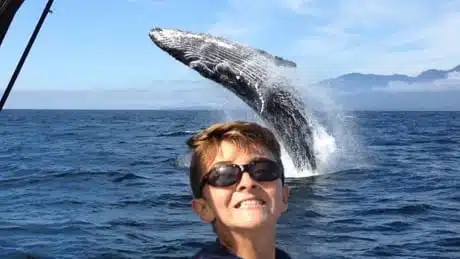 78. Photobombe