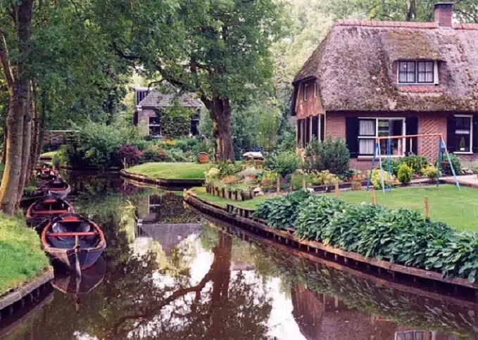 21 trends - les maisons hollandaises de giethoorn