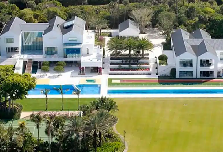21 trends - top 9 : qui ne souhaite pas visiter la maison de tiger woods?