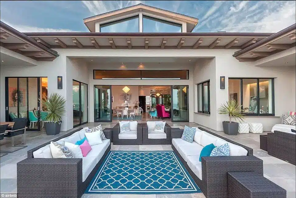 21 trends - top 12 : le très beau manoir de britney spears