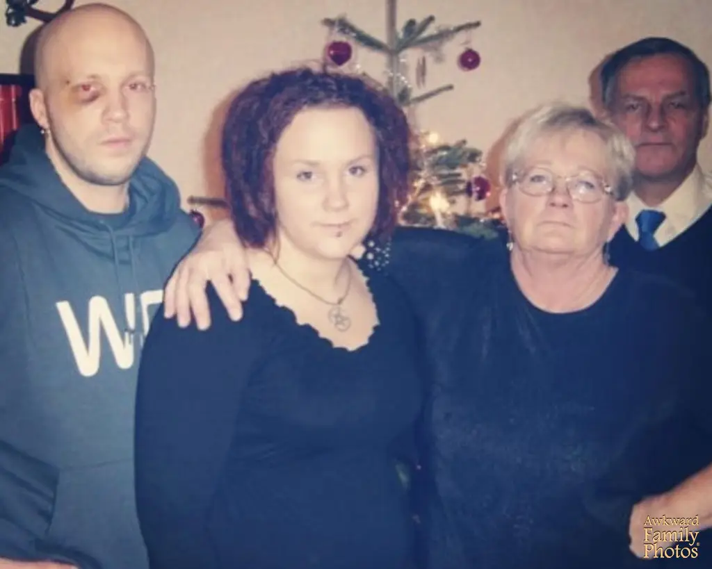 21' trends | top 20+ des pires photos de famille de noël joyeux malaise à tous | pires photos de famille,noël |