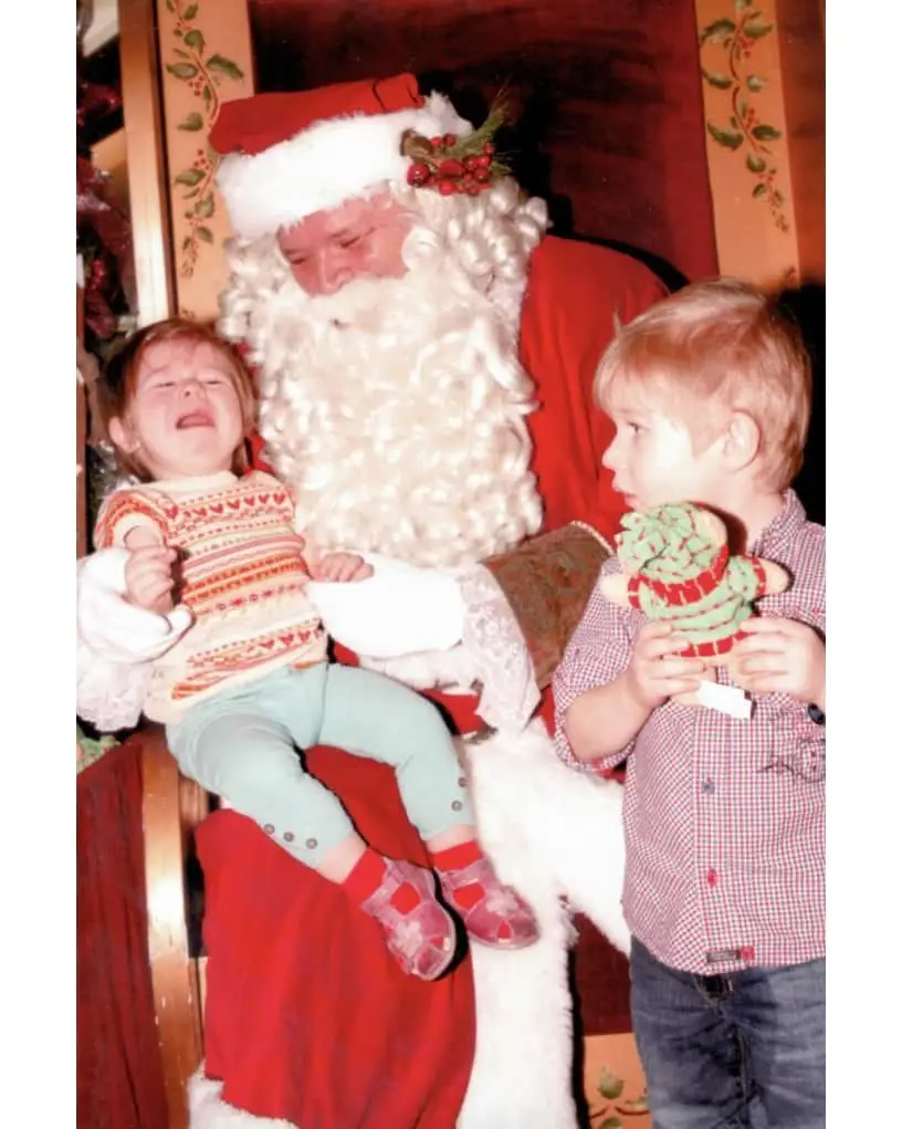 Top 10 - les pires photos du père noël avec des enfants - pere noel - horrible - images - enfant - terrifiante